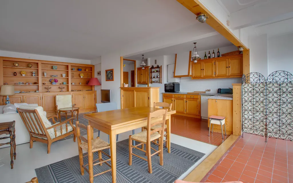 Achat appartement à vendre 3 pièces 82 m² - Saint-Jean-de-Luz