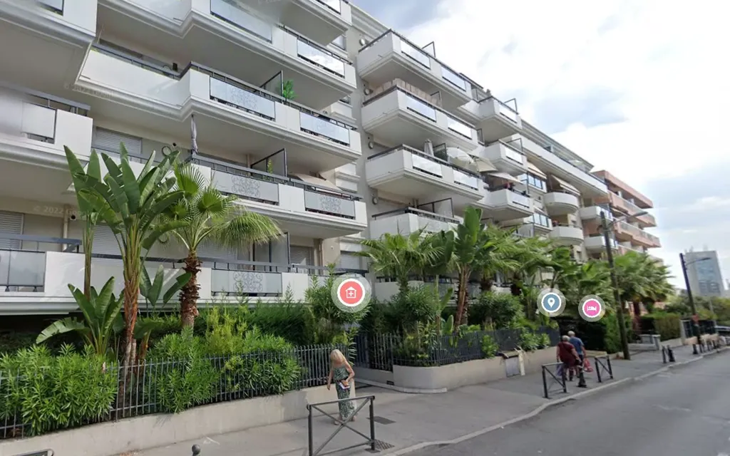 Achat appartement à vendre 3 pièces 64 m² - Saint-Laurent-du-Var