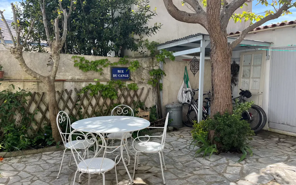 Achat maison à vendre 3 chambres 145 m² - La Rochelle