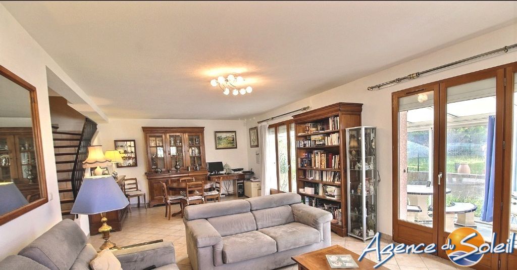 Achat maison à vendre 5 chambres 147 m² - Cabestany