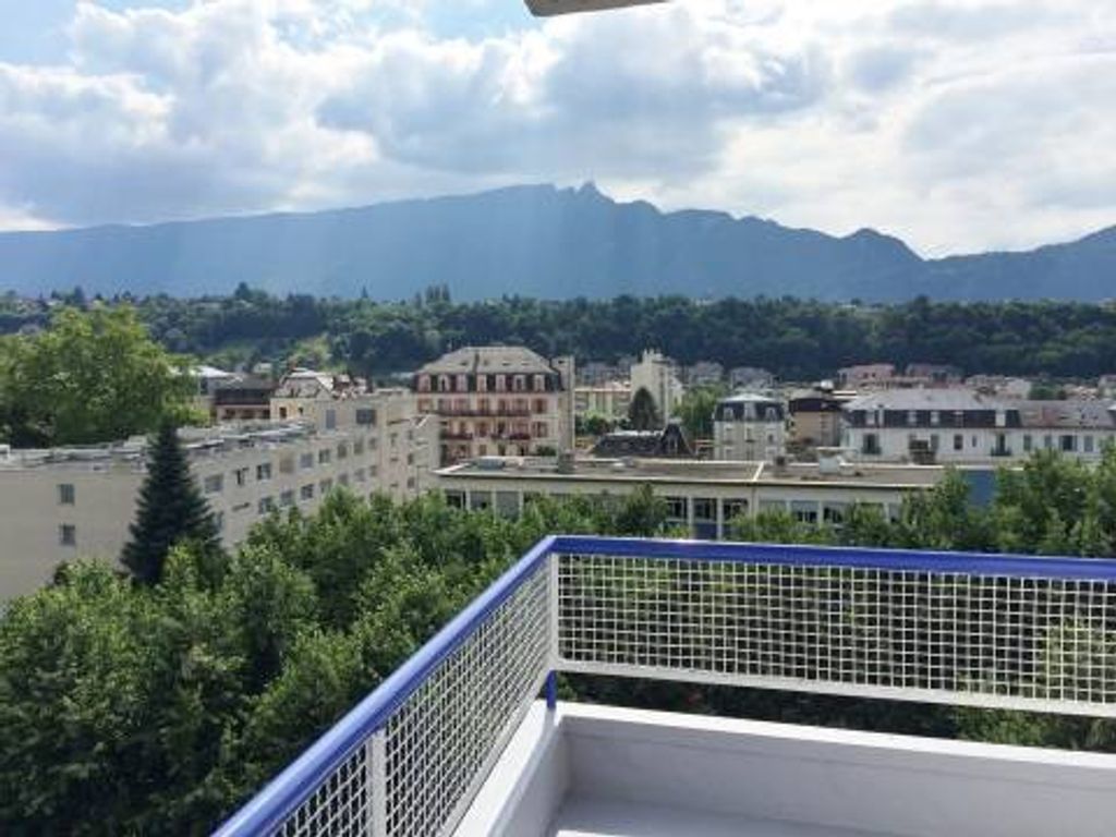 Achat appartement à vendre 4 pièces 90 m² - Aix-les-Bains