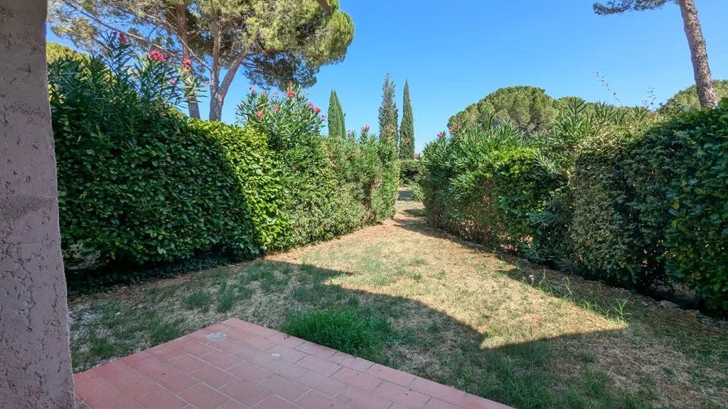 Achat appartement à vendre 3 pièces 47 m² - Carcès