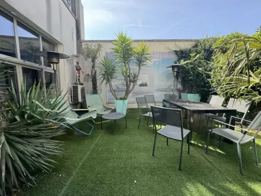 Achat loft à vendre 4 pièces 585 m² - Paris 9ème arrondissement