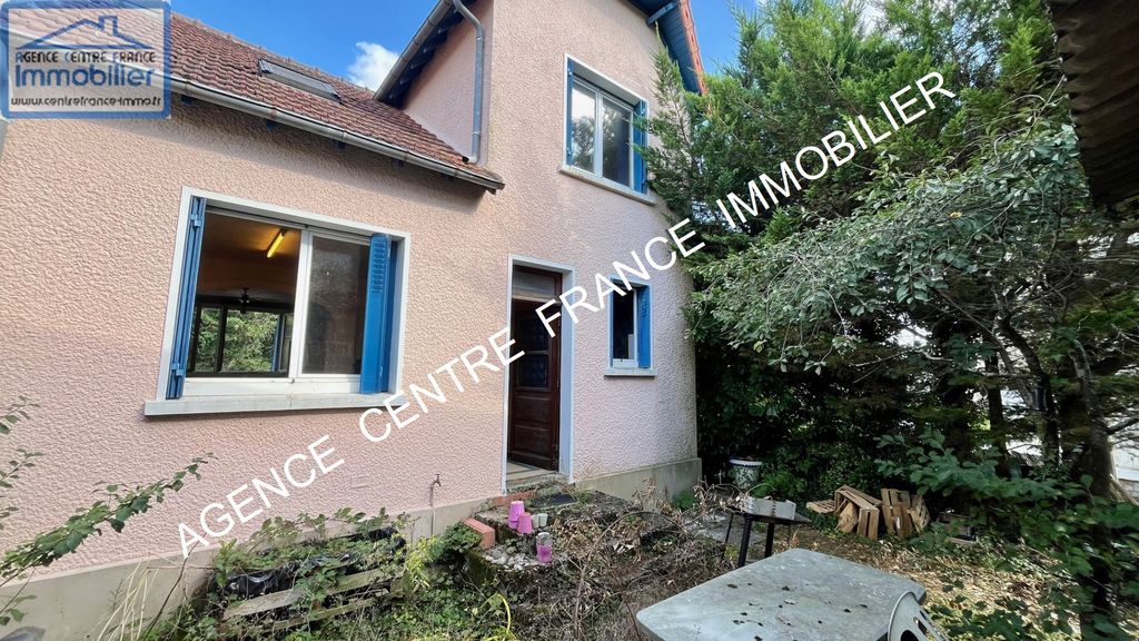 Achat maison à vendre 4 chambres 85 m² - Bourges