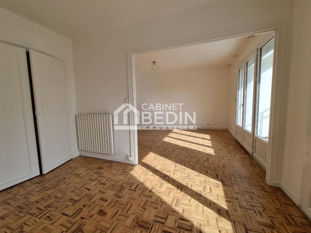 Achat appartement à vendre 3 pièces 74 m² - Bordeaux