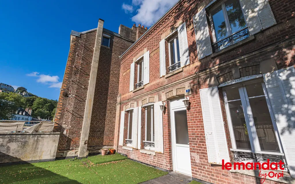 Achat maison à vendre 3 chambres 91 m² - Laon