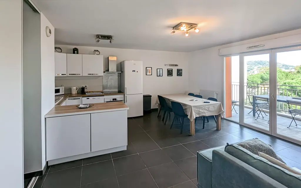 Achat appartement à vendre 3 pièces 70 m² - Cannes