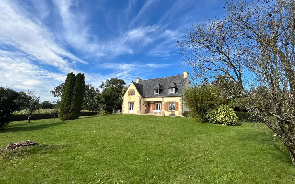 Achat maison à vendre 5 chambres 153 m² - Cléden-Poher