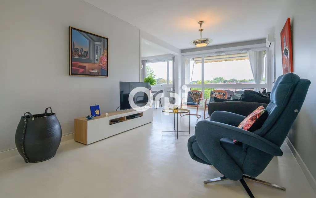 Achat appartement à vendre 4 pièces 99 m² - Valenciennes