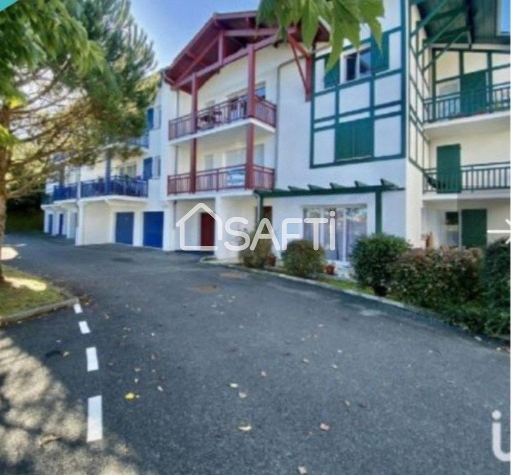 Achat appartement à vendre 4 pièces 87 m² - Saint-Jean-de-Luz