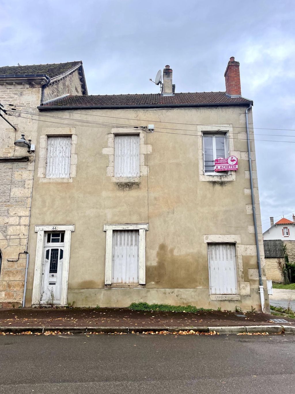 Achat maison à vendre 3 chambres 87 m² - Châtillon-sur-Seine