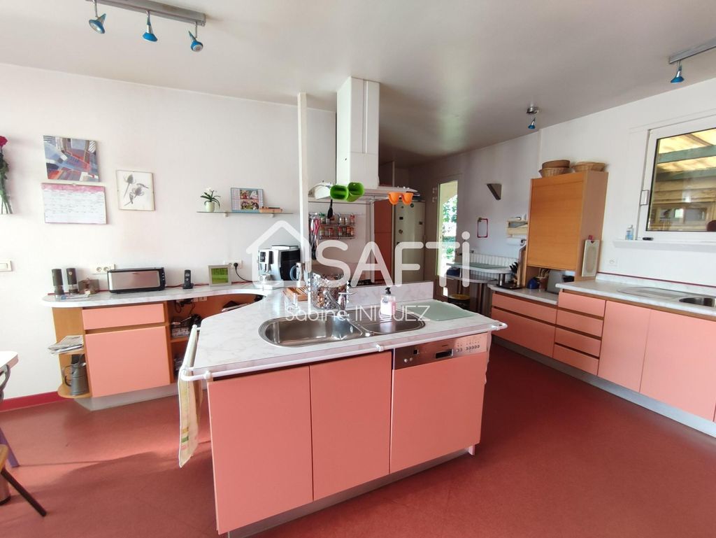 Achat maison à vendre 5 chambres 299 m² - Pont-de-Larn