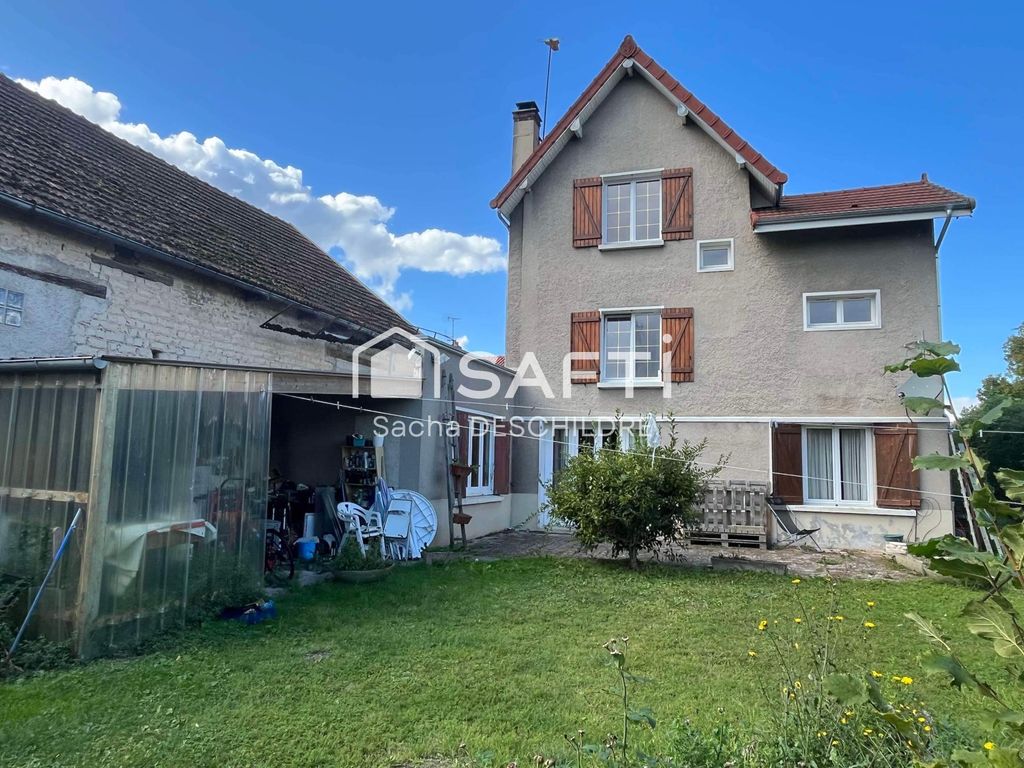 Achat maison à vendre 5 chambres 170 m² - Jâlons