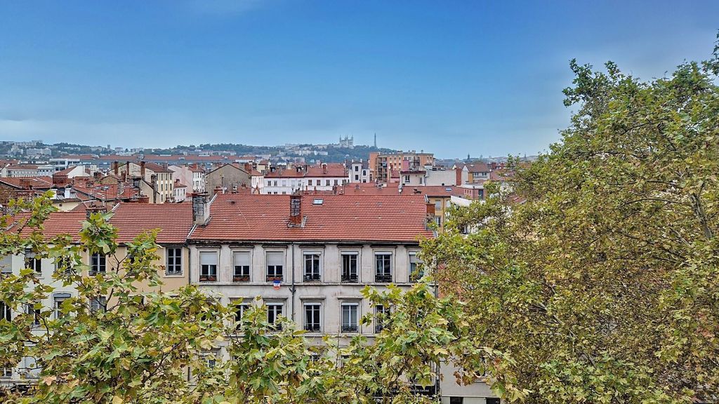 Achat appartement à vendre 4 pièces 119 m² - Lyon 7ème arrondissement