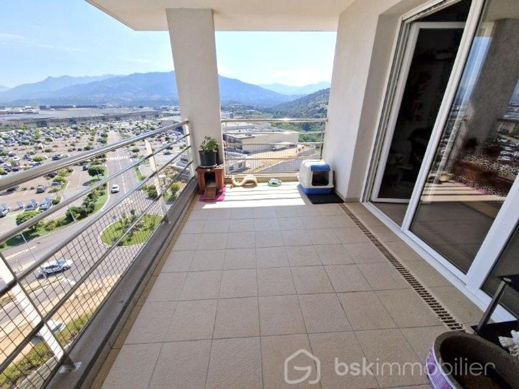 Achat appartement à vendre 3 pièces 71 m² - Sarrola-Carcopino