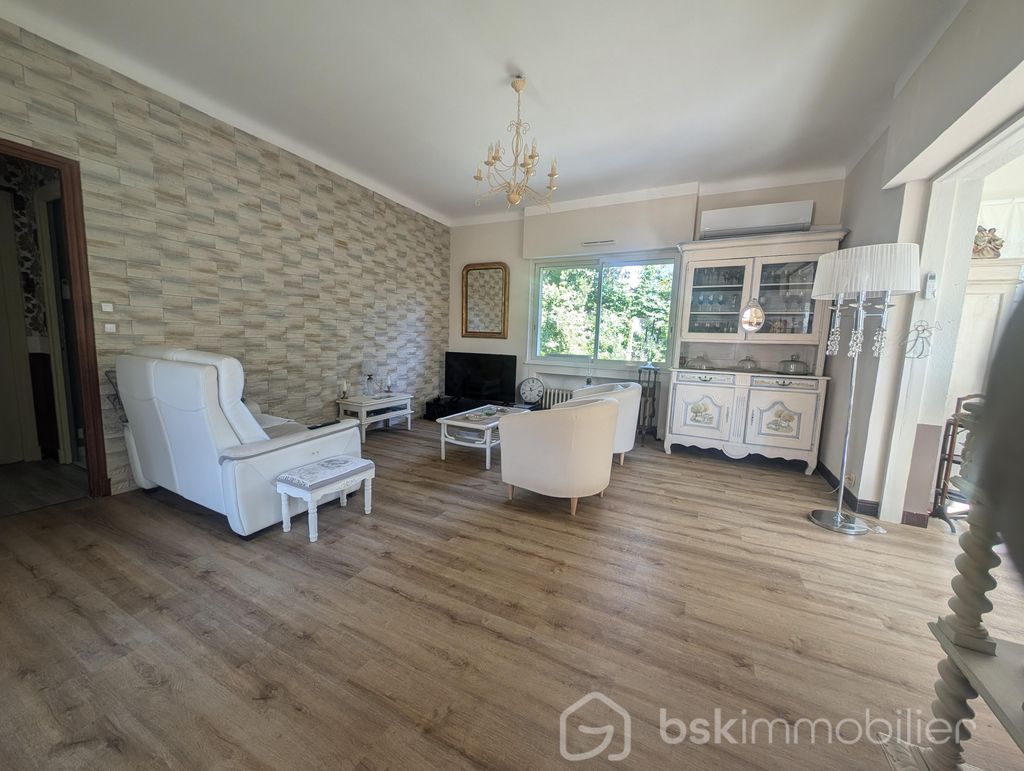 Achat maison à vendre 3 chambres 180 m² - Alès