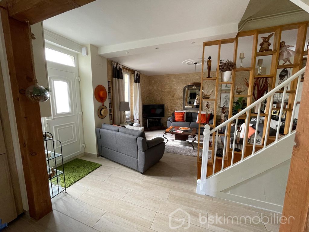 Achat maison à vendre 4 chambres 134 m² - Lalinde