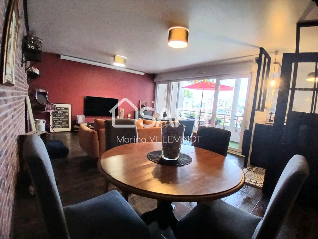 Achat appartement à vendre 5 pièces 101 m² - Reims