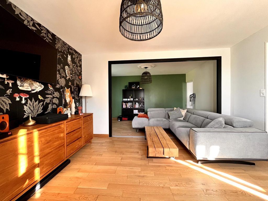 Achat maison à vendre 3 chambres 142 m² - Bain-de-Bretagne