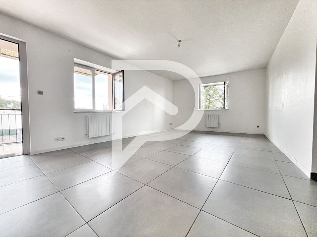 Achat appartement à vendre 3 pièces 71 m² - Loyettes