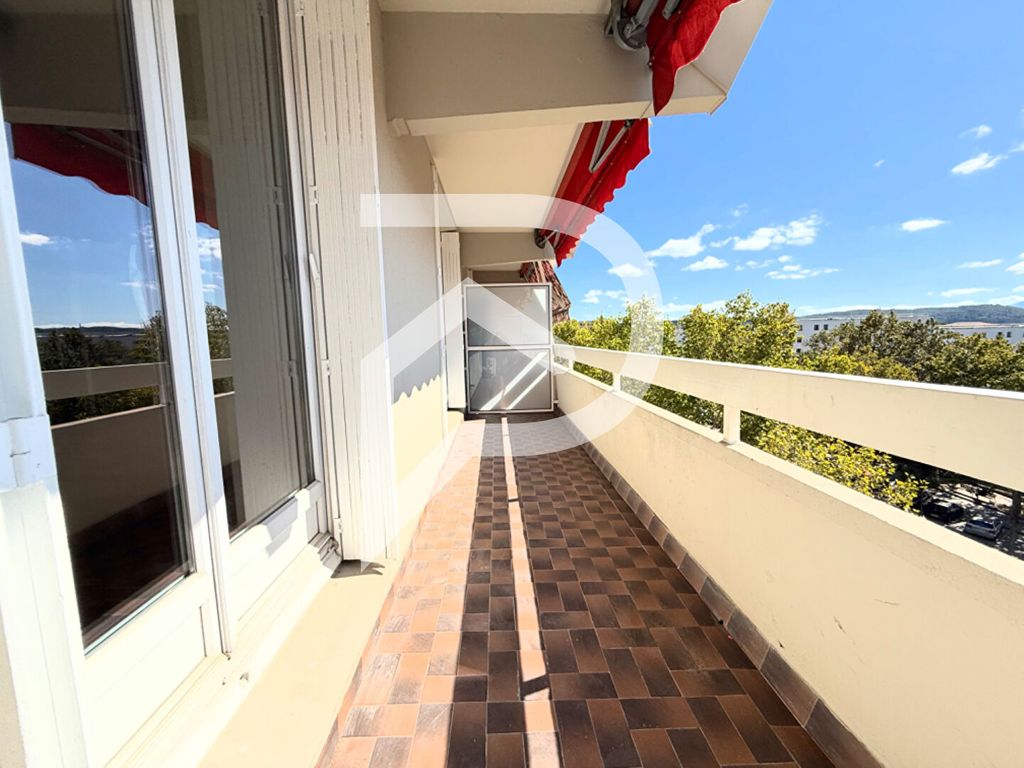 Achat appartement à vendre 4 pièces 78 m² - Aix-en-Provence