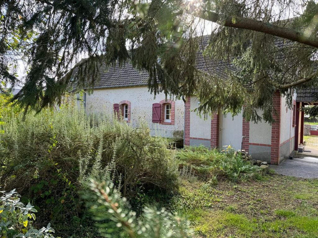 Achat maison à vendre 5 chambres 145 m² - La Chapelle-d'Aligné