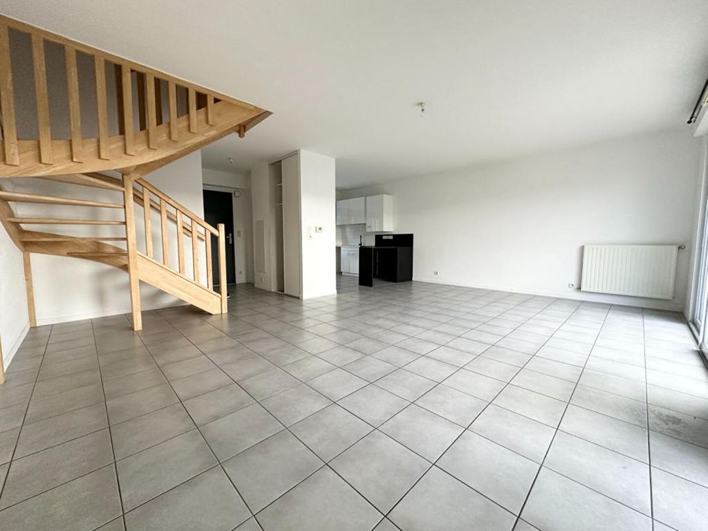 Achat maison à vendre 3 chambres 80 m² - Sainte-Luce-sur-Loire