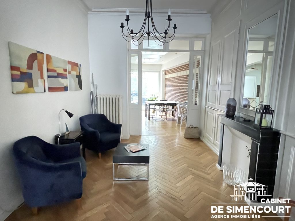 Achat maison à vendre 5 chambres 157 m² - Amiens