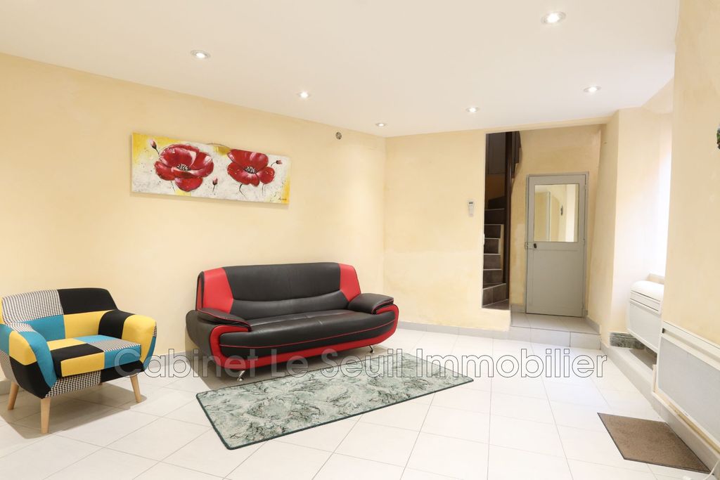 Achat maison à vendre 3 chambres 130 m² - Bonnieux