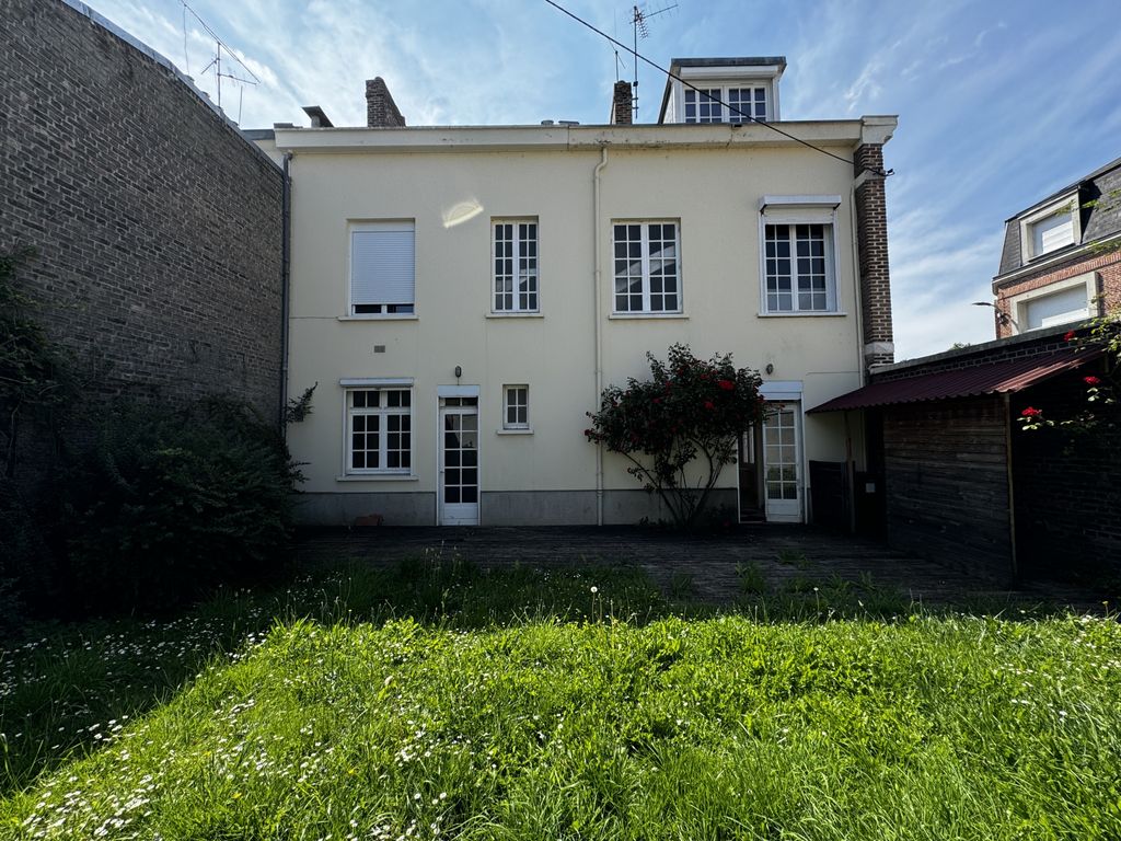 Achat maison à vendre 6 chambres 228 m² - Amiens