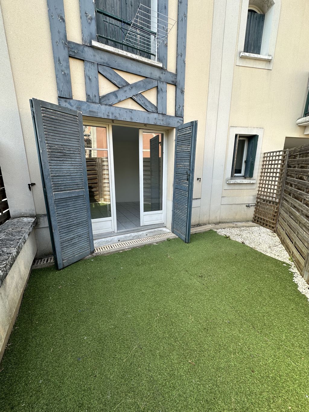 Achat studio à vendre 26 m² - Y