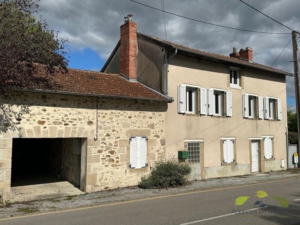 Achat maison à vendre 4 chambres 158 m² - Saint-Léonard-de-Noblat