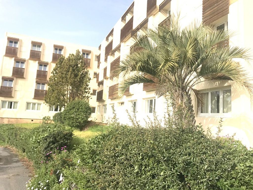 Achat appartement à vendre 2 pièces 29 m² - La Londe-les-Maures