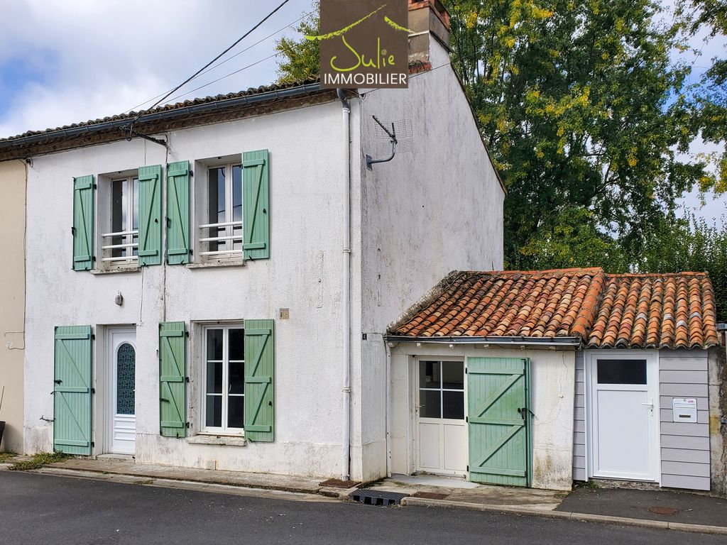 Achat maison à vendre 2 chambres 78 m² - Bressuire