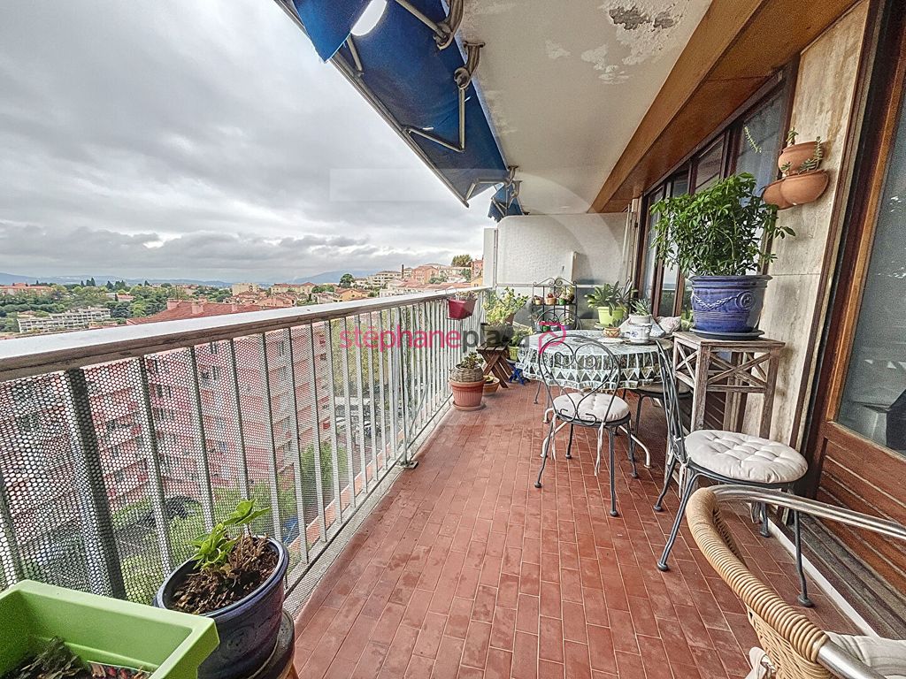 Achat appartement à vendre 2 pièces 53 m² - Grasse