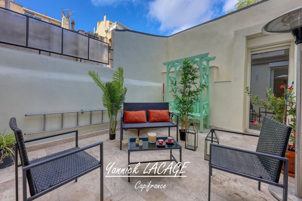 Achat appartement à vendre 5 pièces 133 m² - Marseille 6ème arrondissement