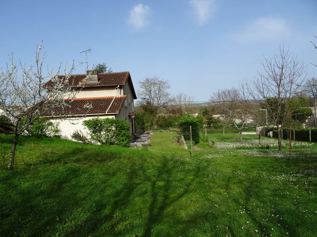 Achat maison 5 chambre(s) - Saint-Yrieix-sur-Charente