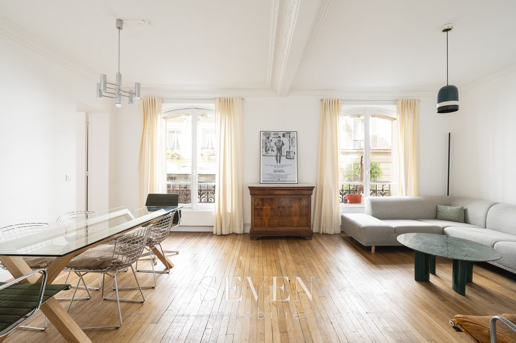 Achat appartement à vendre 3 pièces 74 m² - Paris 18ème arrondissement