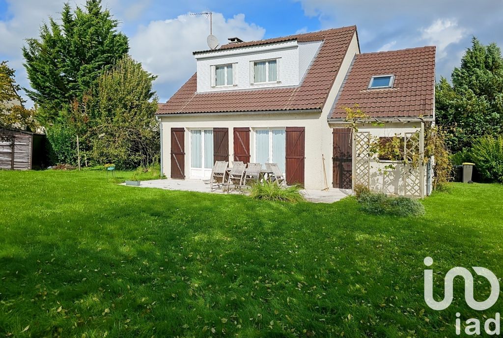 Achat maison à vendre 3 chambres 103 m² - Lésigny