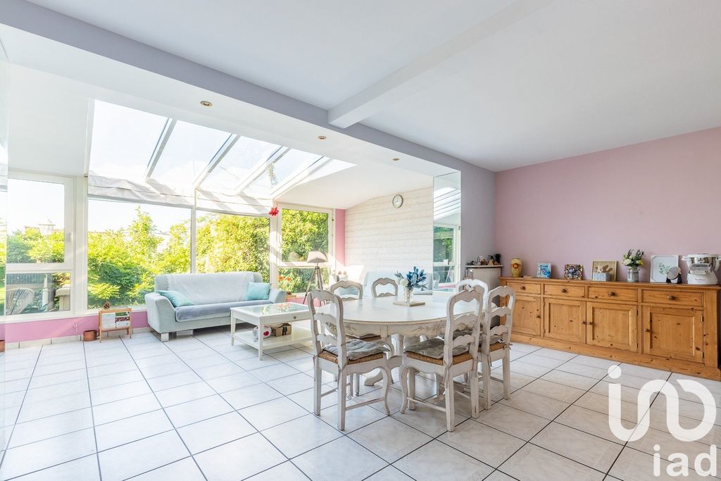 Achat maison à vendre 5 chambres 172 m² - Savigny-sur-Orge