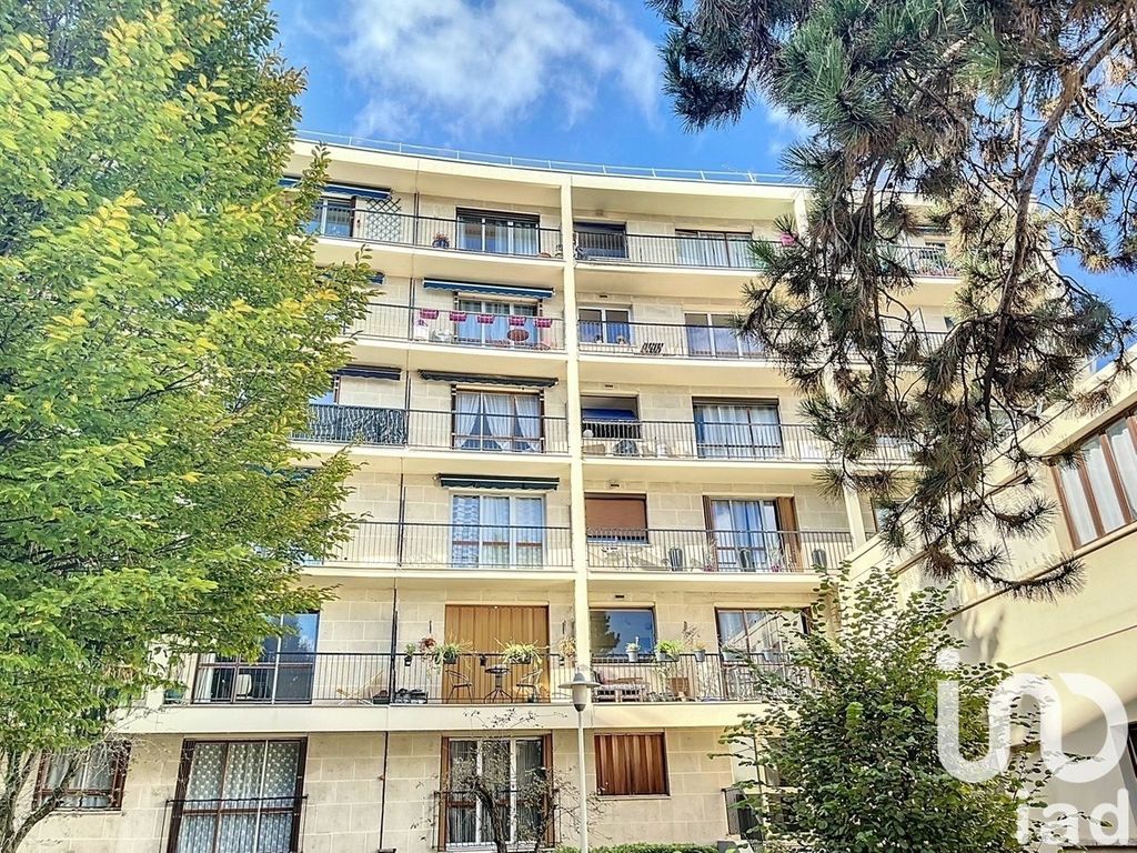 Achat appartement à vendre 2 pièces 57 m² - Eaubonne