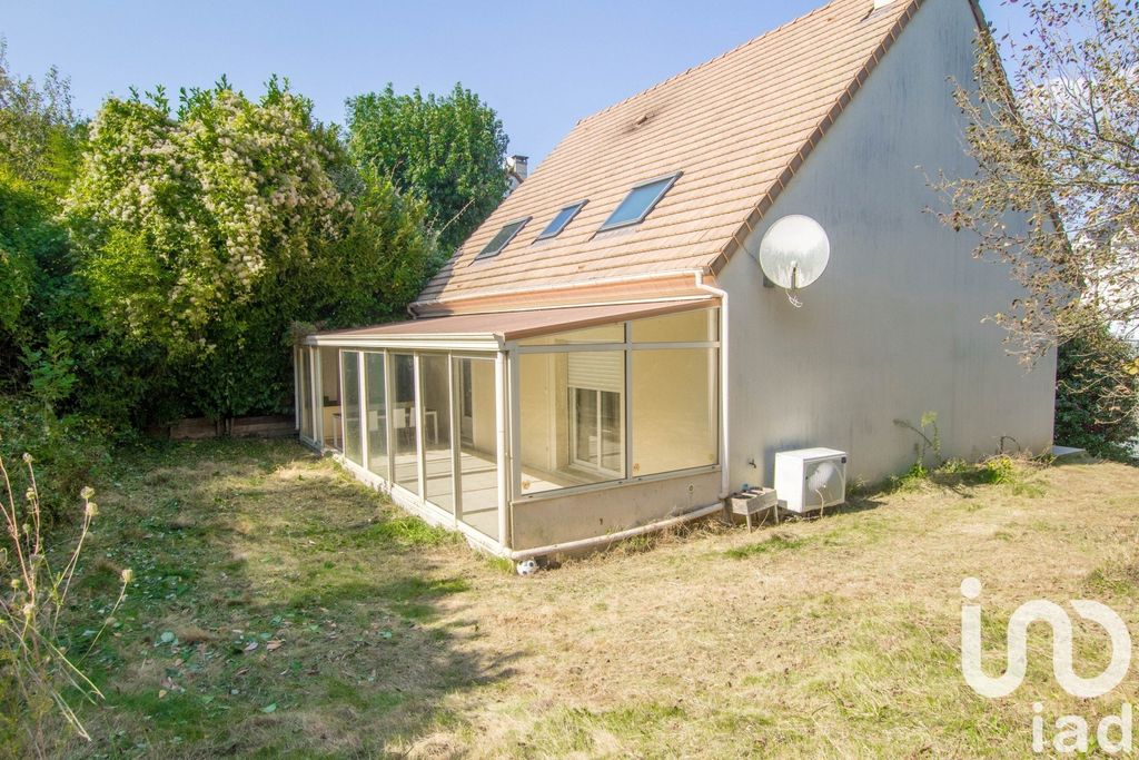 Achat maison à vendre 5 chambres 130 m² - La Ville-du-Bois