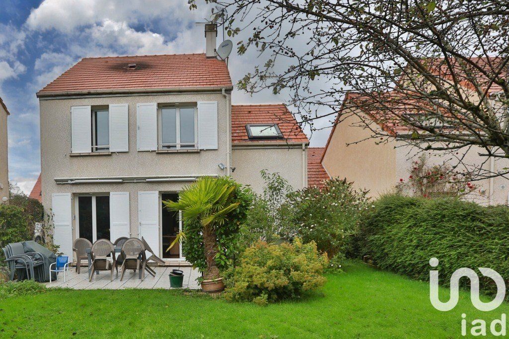 Achat maison à vendre 4 chambres 96 m² - Magny-le-Hongre