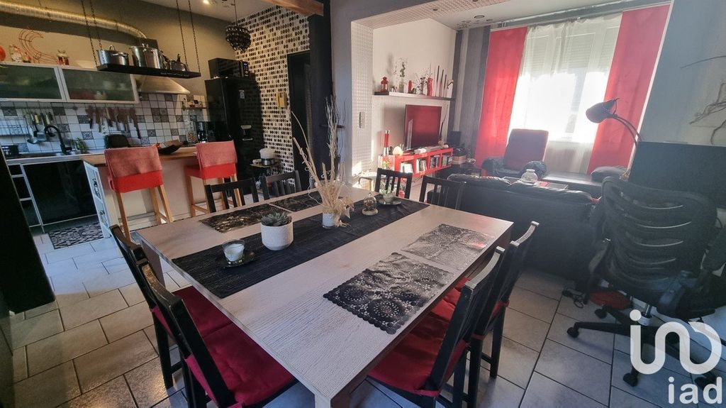 Achat maison à vendre 4 chambres 101 m² - Saint-Amand-les-Eaux