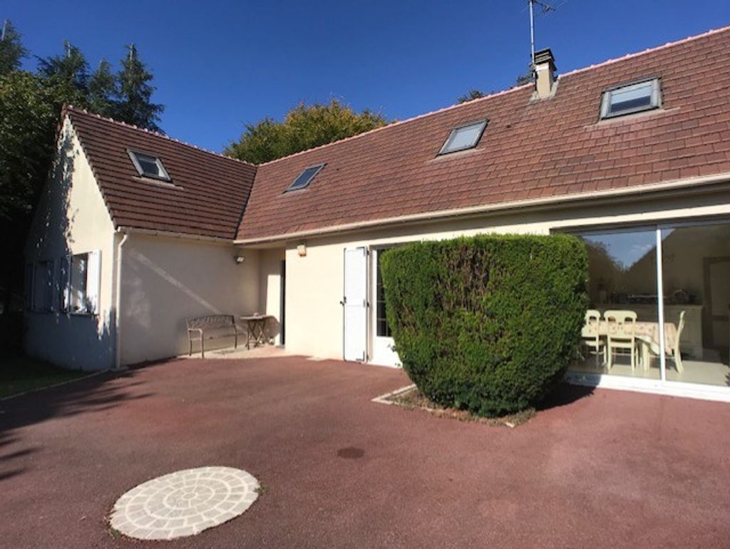 Achat maison à vendre 5 chambres 184 m² - Cernay-la-Ville