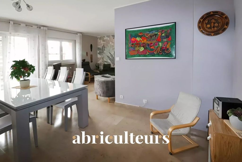 Achat appartement à vendre 3 pièces 75 m² - Saint-Étienne