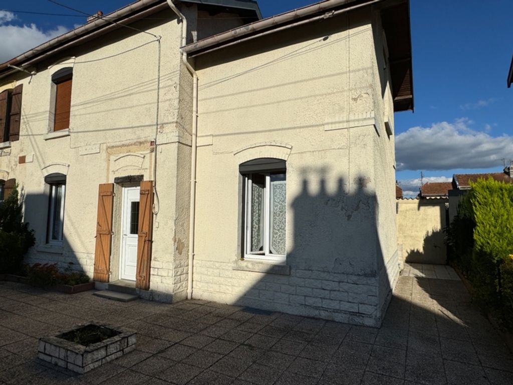 Achat maison à vendre 2 chambres 76 m² - Saint-Dizier