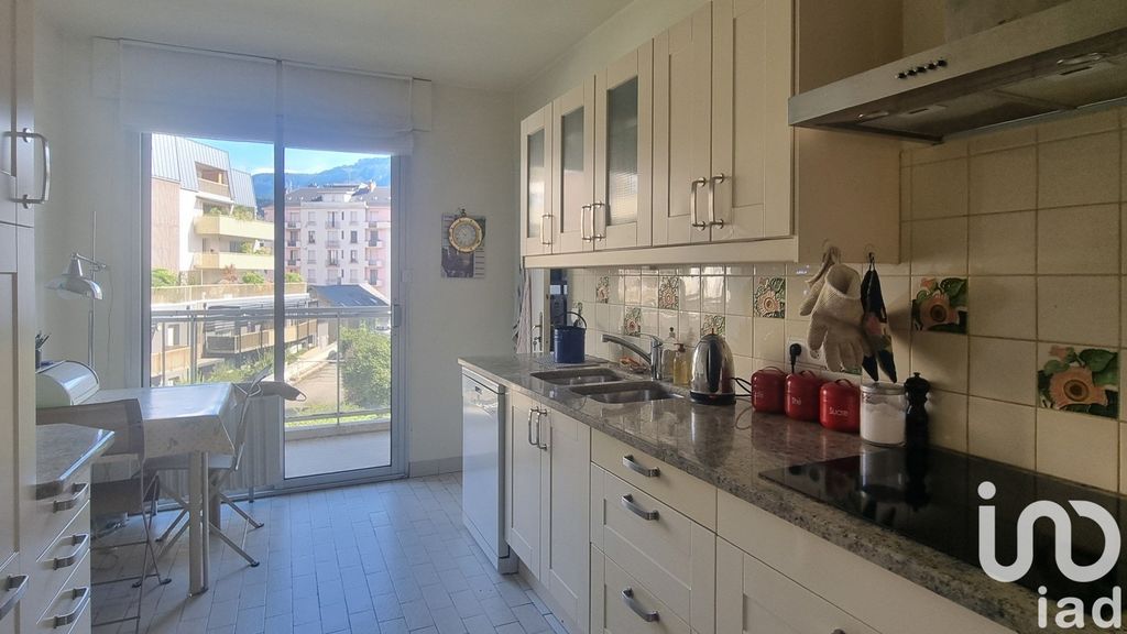 Achat appartement à vendre 3 pièces 115 m² - Chambéry