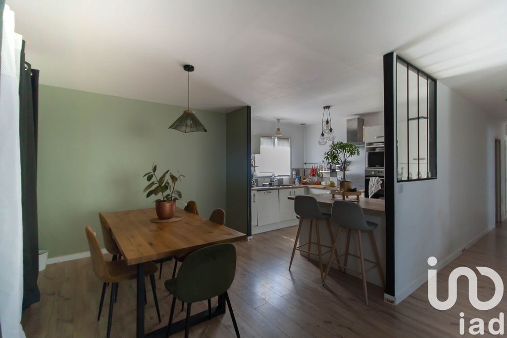 Achat maison à vendre 3 chambres 95 m² - Le Poinçonnet