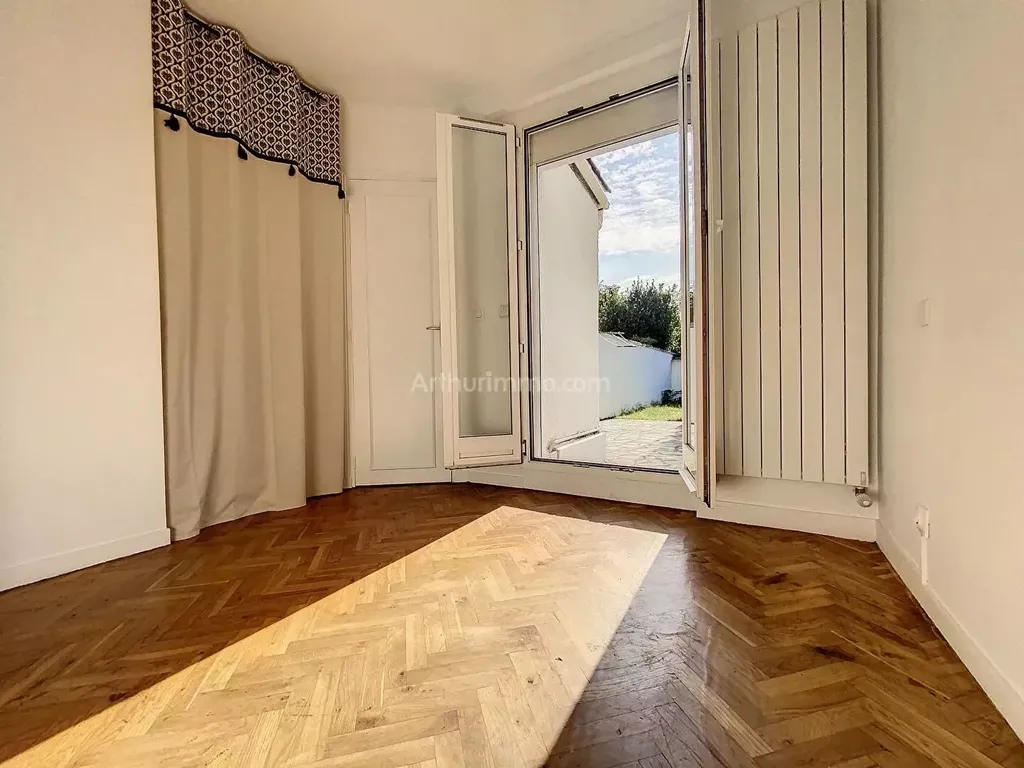 Achat appartement à vendre 2 pièces 32 m² - Saint-Maur-des-Fossés